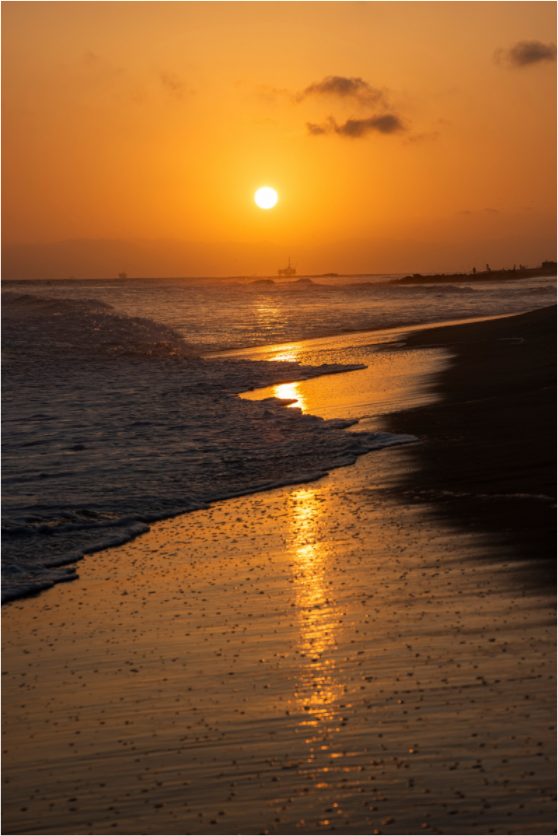 Golden Setting Sun in Newport Beach